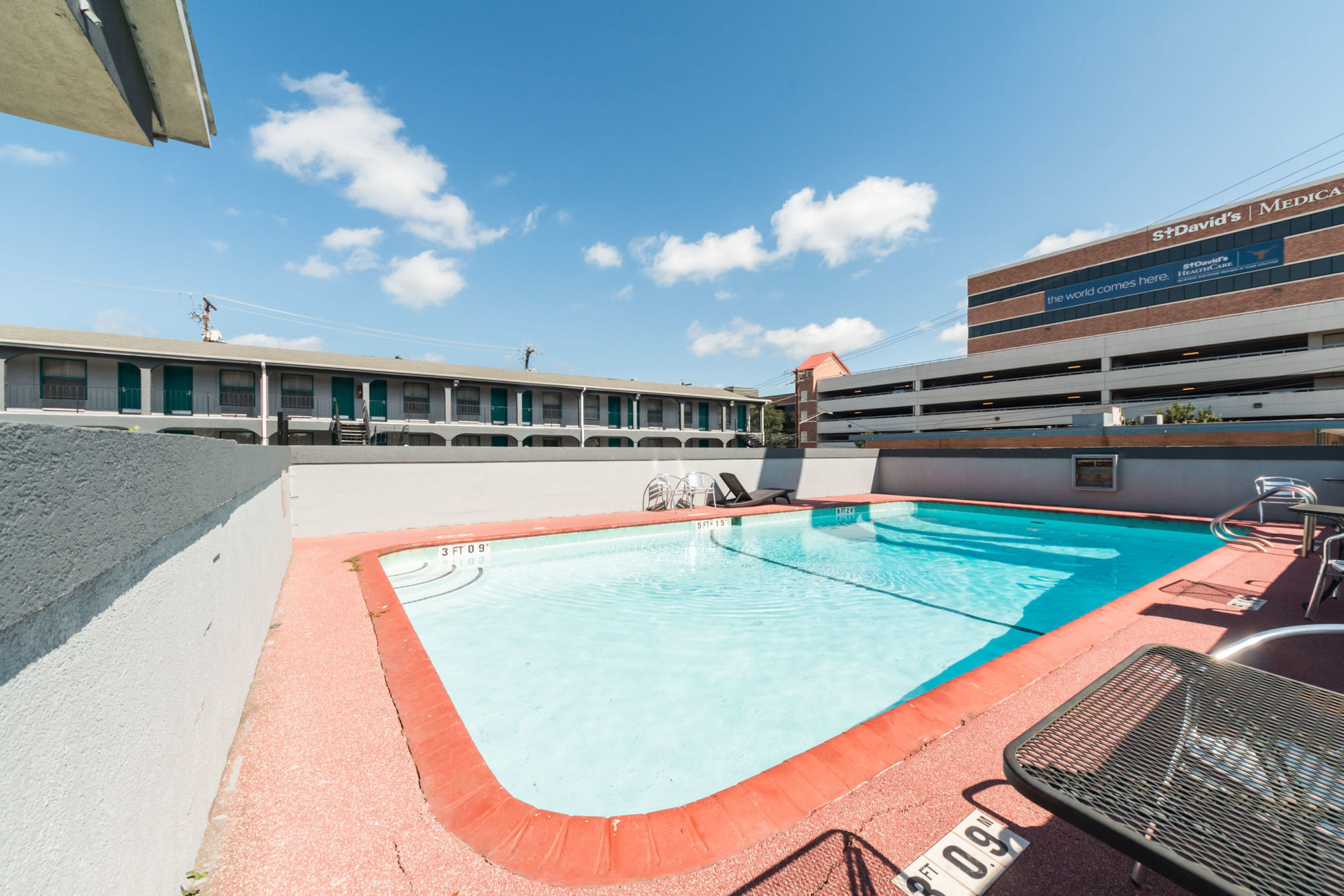 Rodeway Inn University Austin Facilities photo